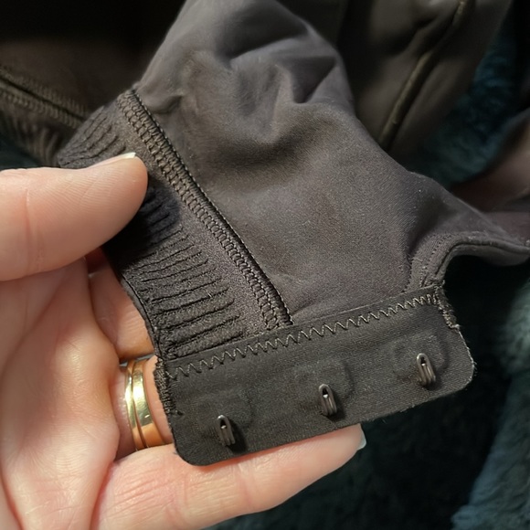 Lululemon 40D Clasp back bra dark brown - Picture 8 of 9